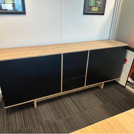 Credenza G X Display 2262mmW